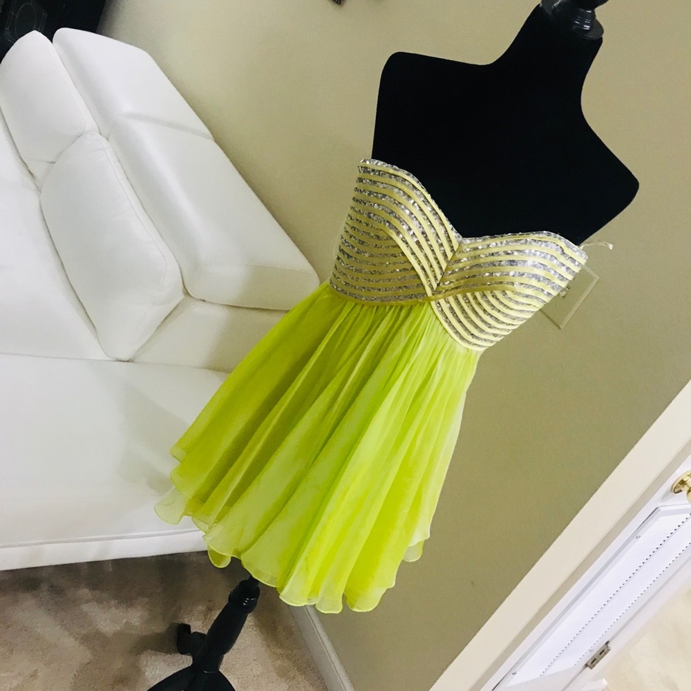 New beautiful night dress